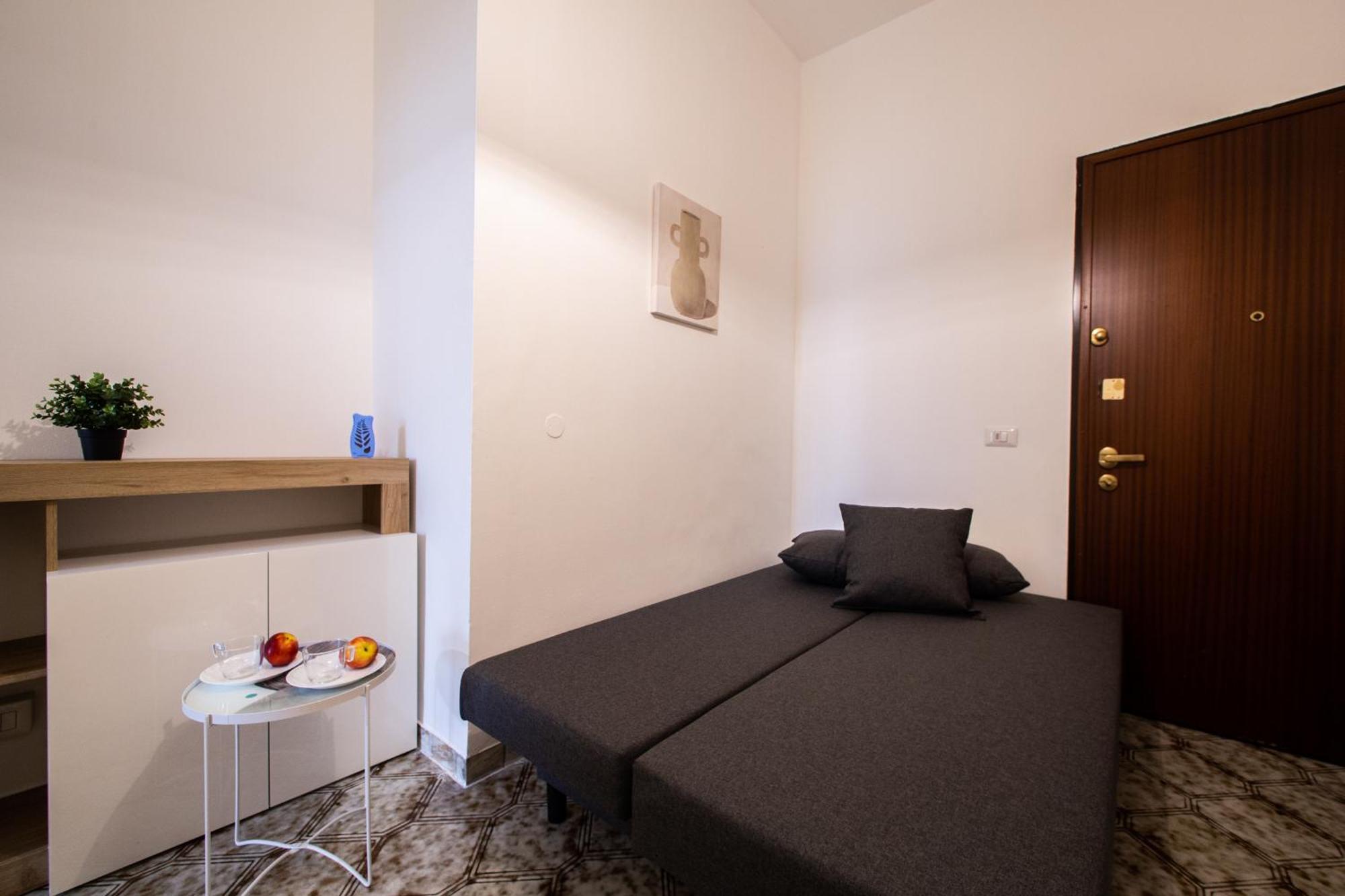 Milano-Linate Suite Self Check In & Free Parking Dış mekan fotoğraf